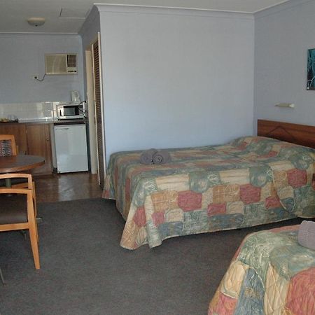 Collie Motel Buitenkant foto