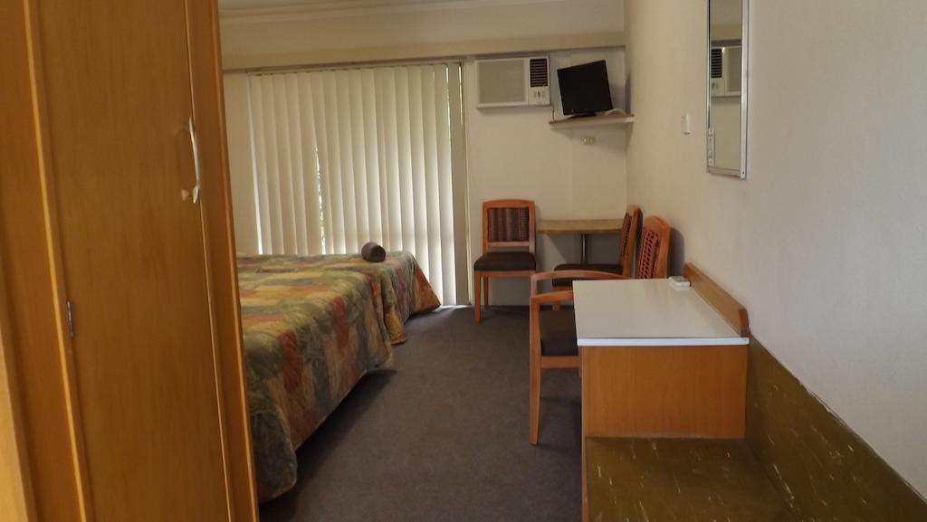 Collie Motel Buitenkant foto